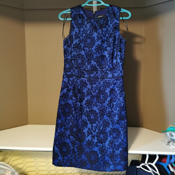 Formal Dress!👗 - Picture 1 of 5